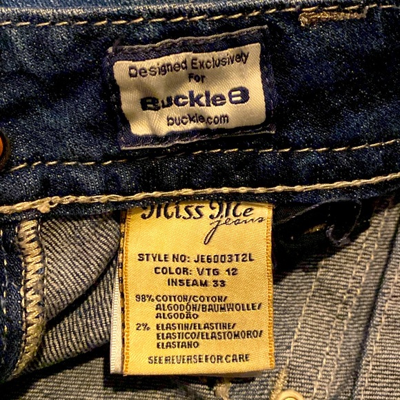 Miss Me Double Button Straight Jeans - Size 28 - Picture 4 of 7